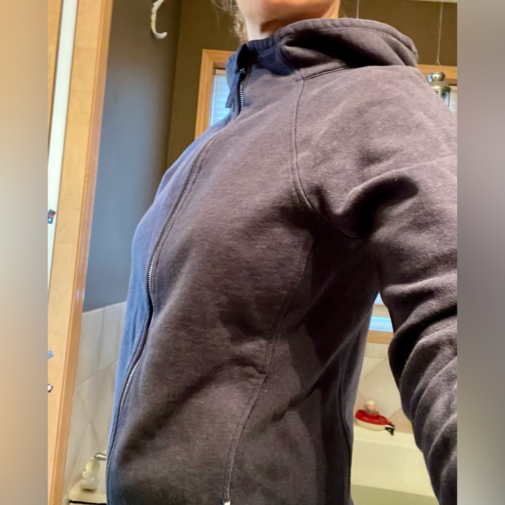 Kit and Ace Navy hoody. Medium